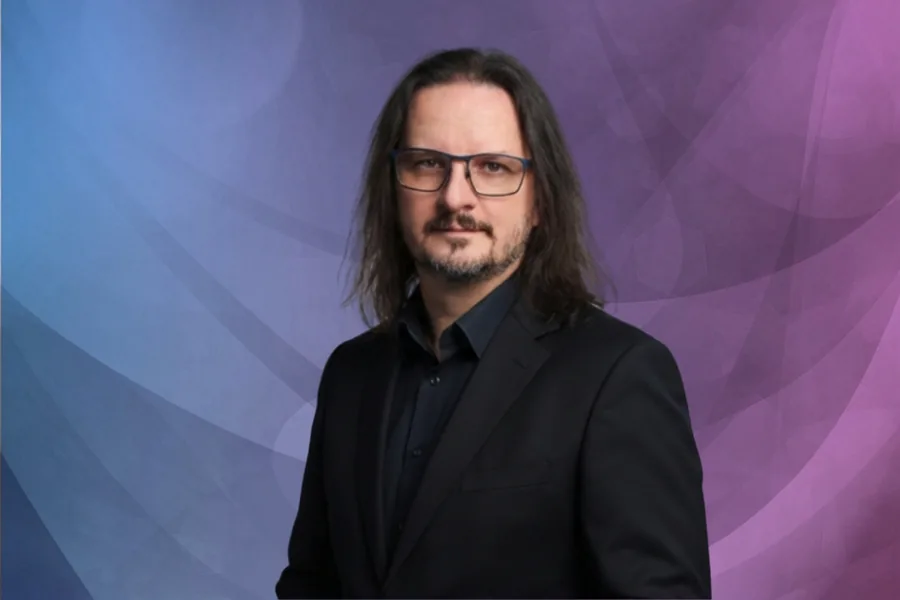 dr Paweł Szczęsny